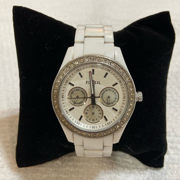 Fossil Accessories - Fossil Chronograph in White Plastic w/Stones on Bezel